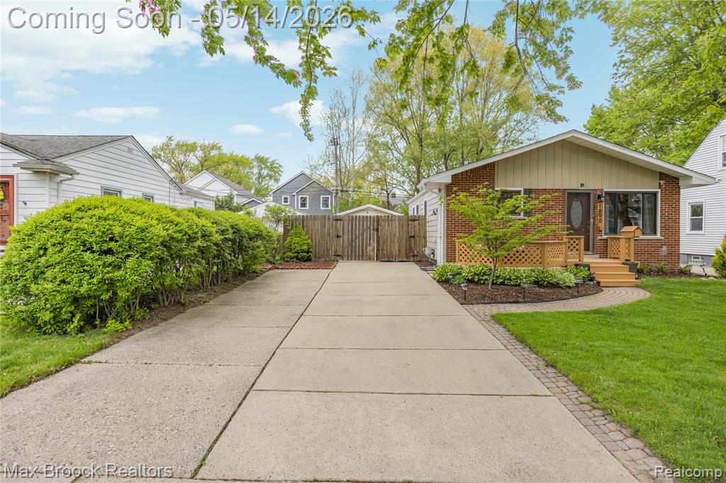 1890 Princeton Road, Berkley, MI 48072 — Photo 4