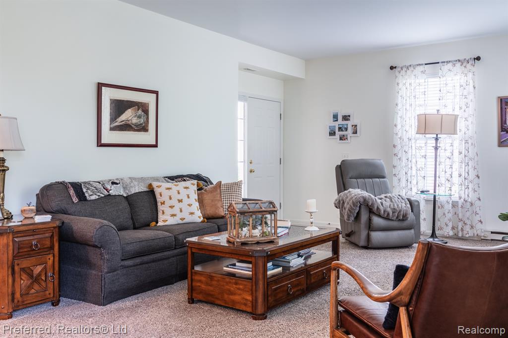 2191 PINECROFT Drive, Canton, MI 48188 — Photo 3
