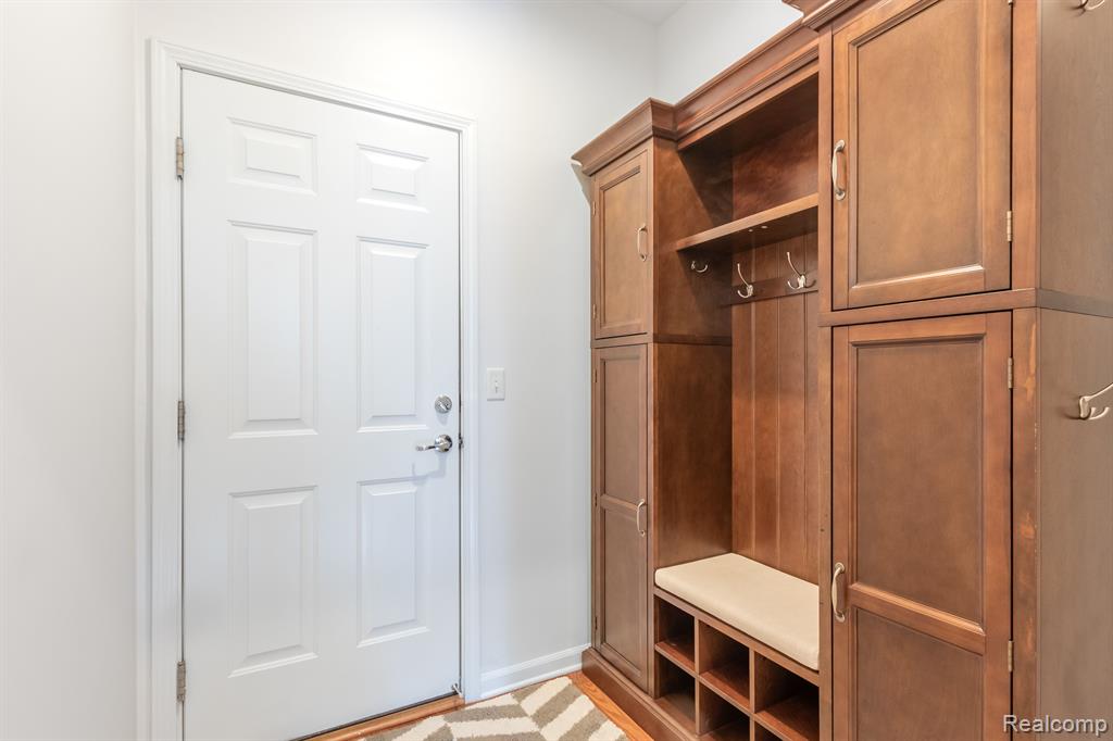 44843 STOCKTON Drive, Novi, MI — Photo 27