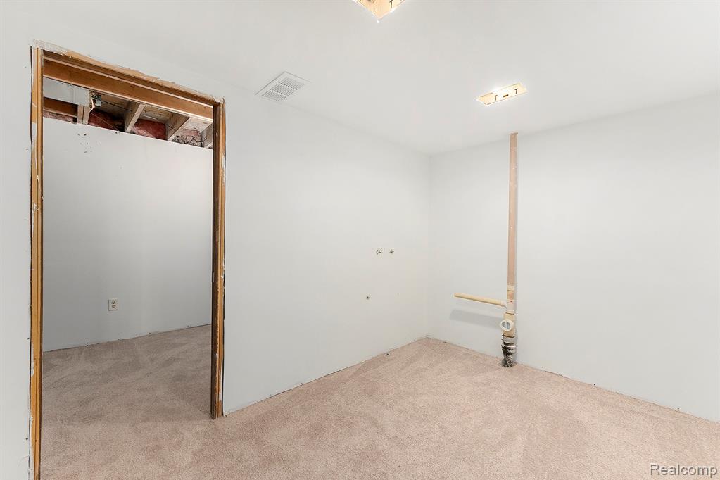 7006 Bridge Way, West Bloomfield, MI — Photo 34