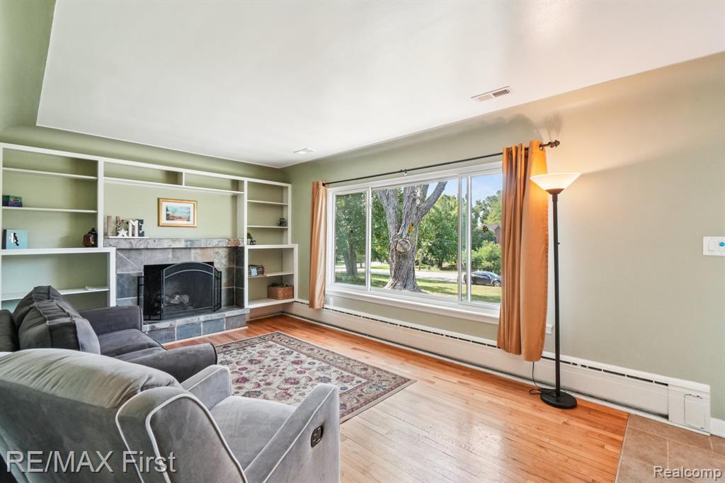 6024 Overlook, Clarkston, MI — Photo 11