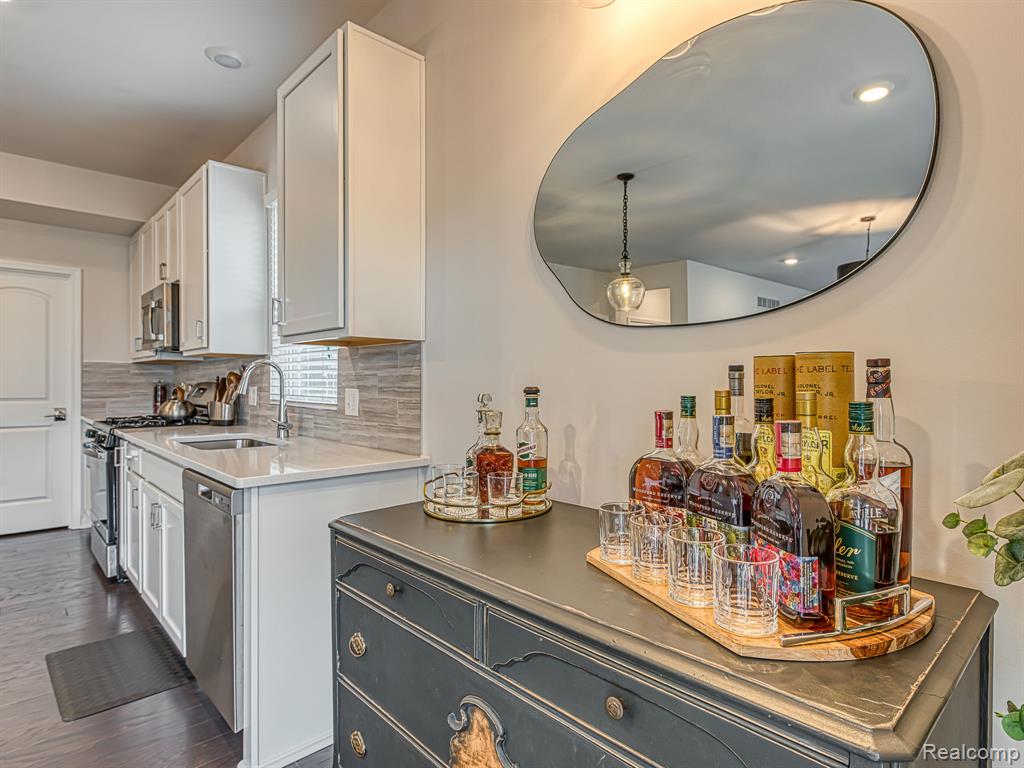 2750 Salt Springs Drive, Saline, MI 48176 — Photo 10