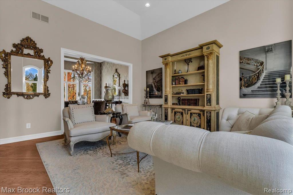 6462 W OAKS Drive, West Bloomfield, MI 48324 — Photo 6