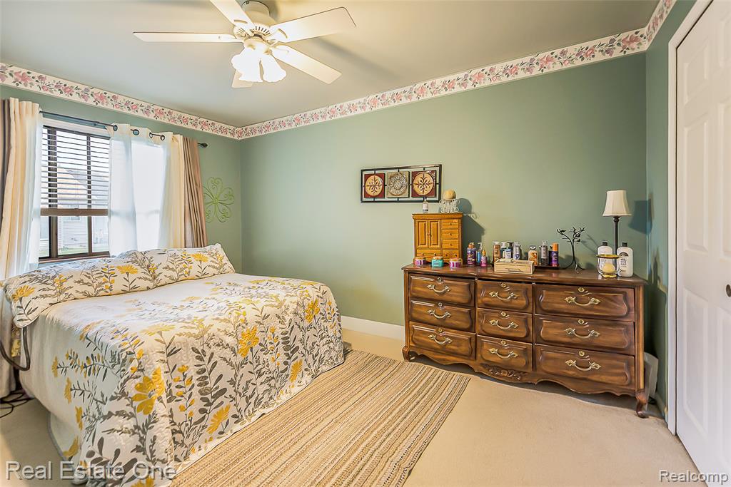 62351 ARLINGTON Circle, 1, South Lyon, MI 48178 — Photo 20