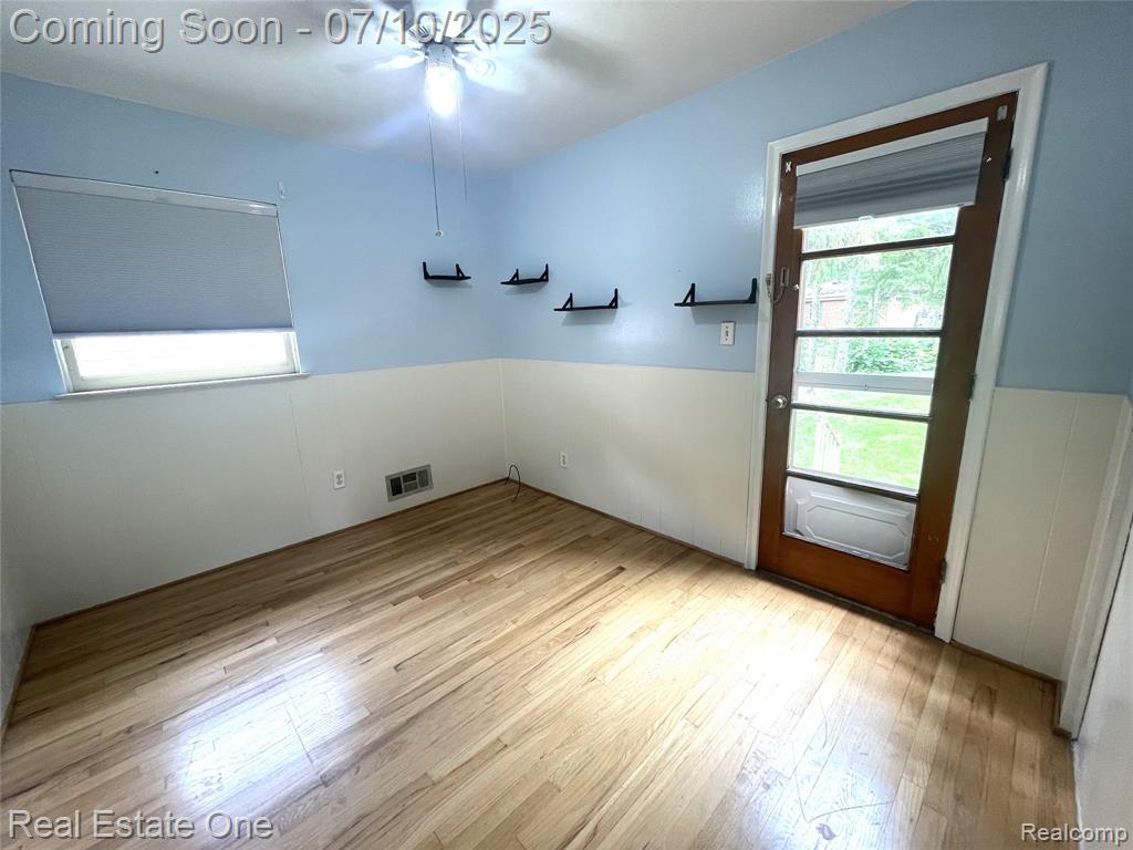 4116 Polk Street, Dearborn Heights, MI 48125 — Photo 9