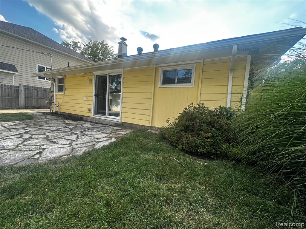 4614 Olivia Avenue, Royal Oak, MI 48073 — Photo 2