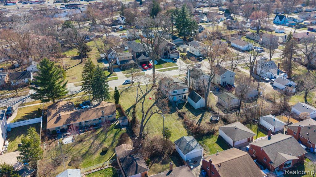 8505 Fenton Street, Dearborn Heights, MI 48127 — Photo 9
