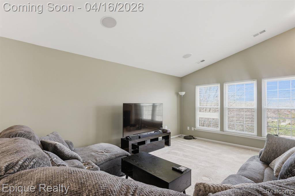 26625 Kirkway Circle, Woodhaven, MI 48183 — Photo 5
