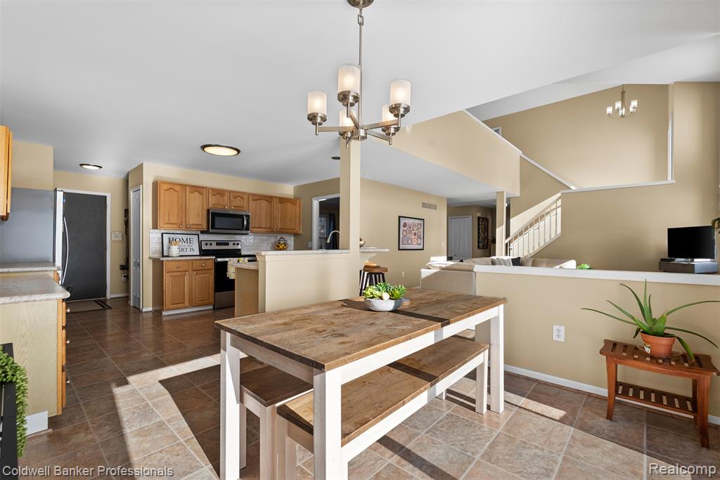 46985 Glastonbury Drive, Canton, MI 48188 — Photo 14
