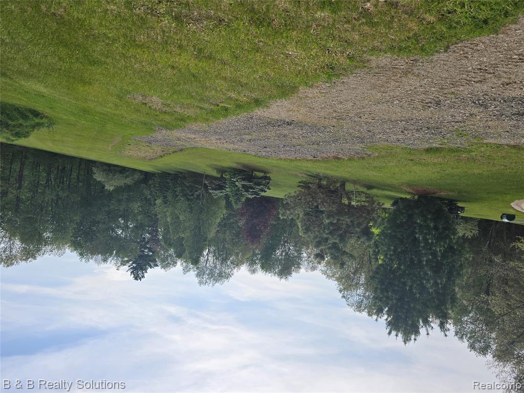 Unit 12 Sheryl Court, Lapeer, MI 48446 — Photo 4
