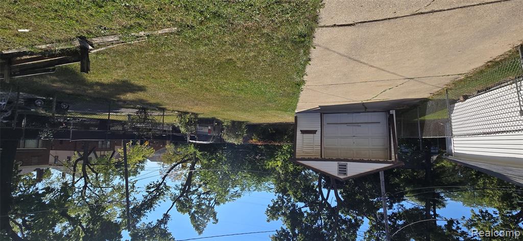 8908 Birwood Street, Detroit, MI 48204 — Photo 15