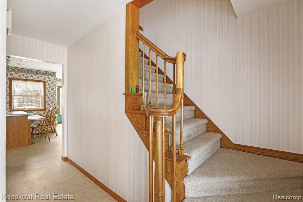 4 MARY LANE COURT, Frankenmuth, MI 48734 — Photo 26