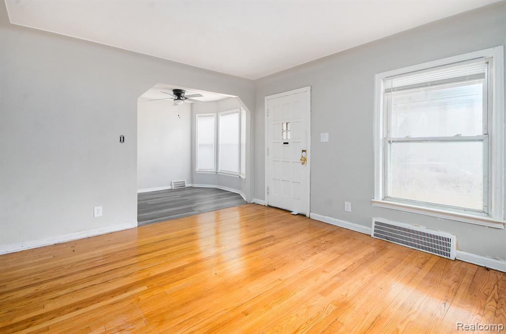 20206 Greeley Street, Detroit, MI 48203 — Photo 10