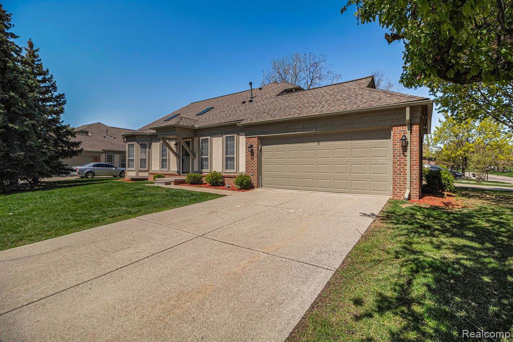 2038 Otter Pond Lane, Canton, MI 48188 — Photo 2