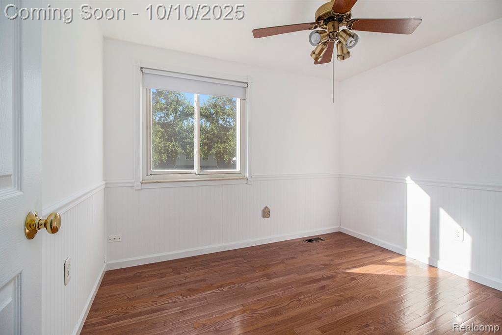 44585 Nantucket Drive, Canton, MI 48187 — Photo 13