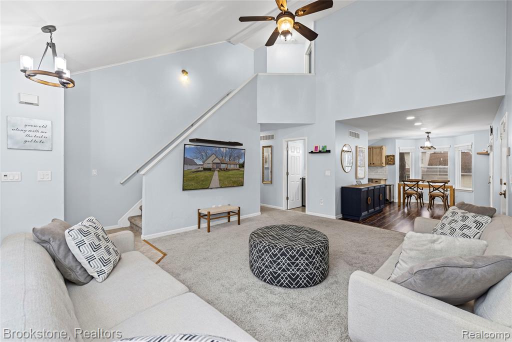 510 Woodland Hills Drive, Walled Lake, MI 48390 — Photo 11