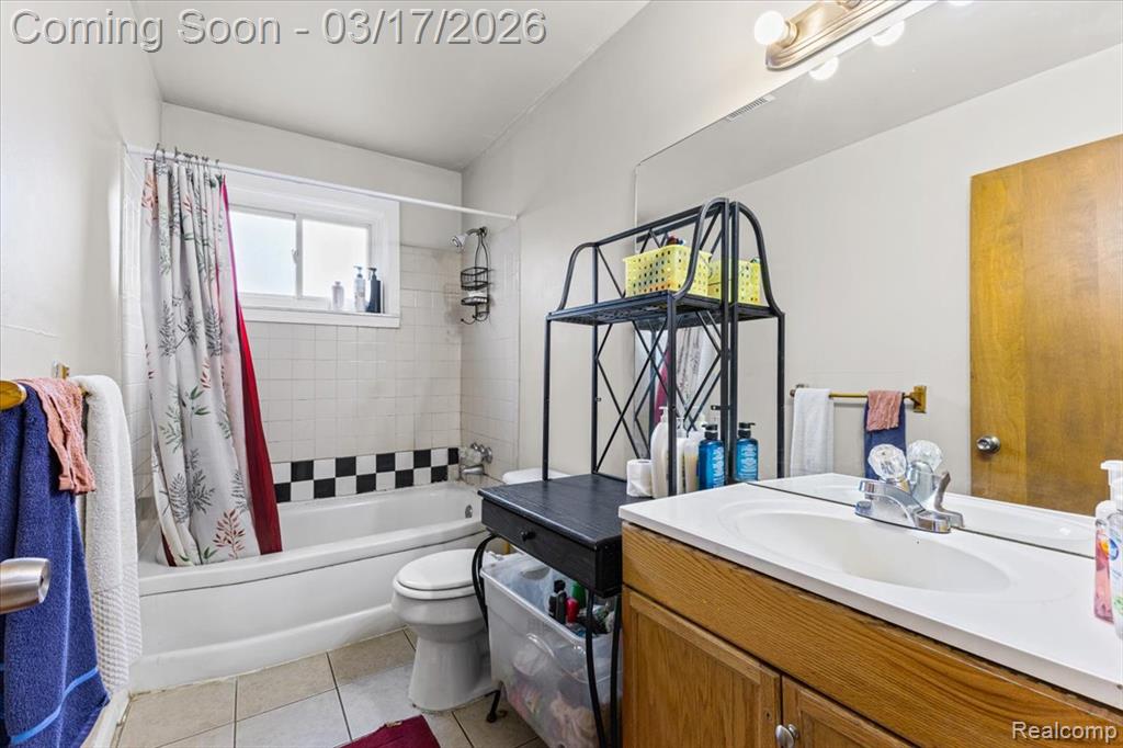825 Robinwood Street, Pontiac, MI 48340 — Photo 9