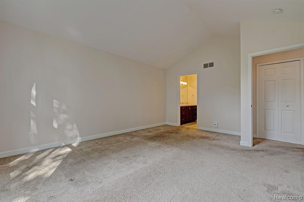 10154 HAWTHORNE RIDGE Road, Goodrich Vlg, MI — Photo 16