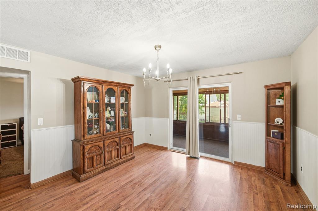 32138 Glaser Road, Rockwood, MI — Photo 12
