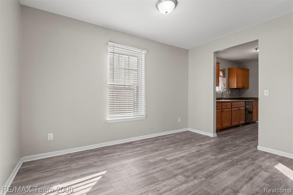 21025 Glen Lodge Road, Ferndale, MI 48220 — Photo 13