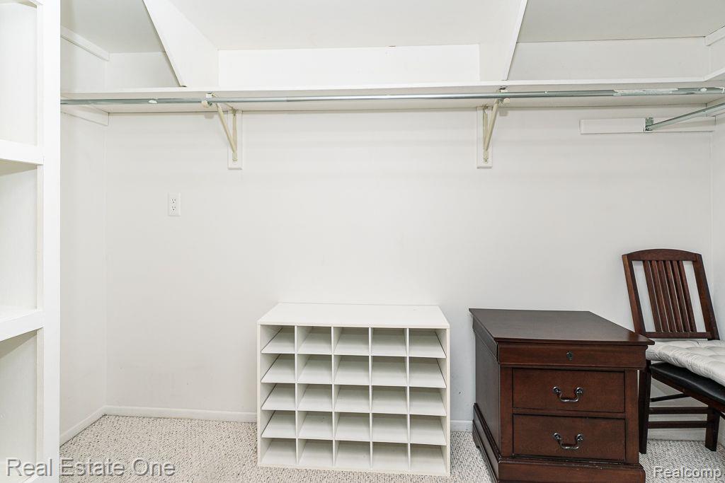 480 BALDWIN Avenue, 28, Rochester, MI 48307 — Photo 9