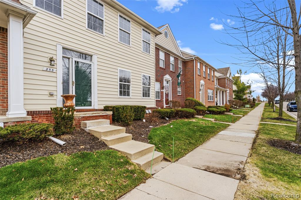 253 Stonegate W, Pontiac, MI 48341 — Photo 5