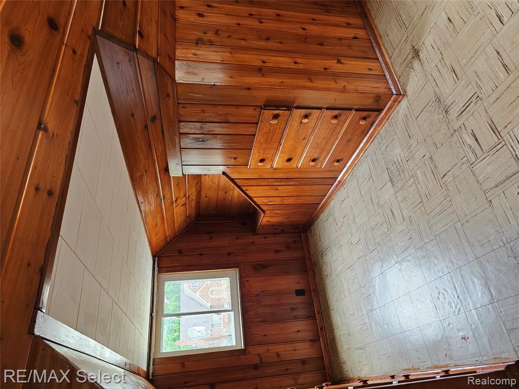 514 McClellan W, Flint, MI 48505 — Photo 12