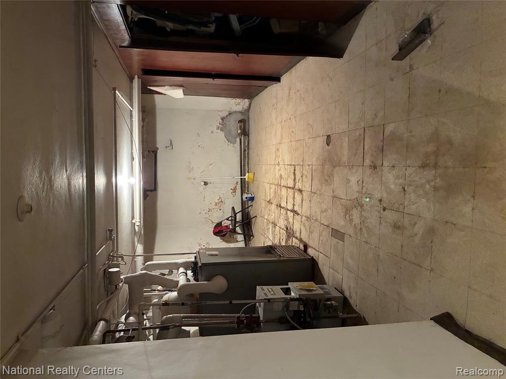 14590 Abington Avenue, Detroit, MI 48227 — Photo 8