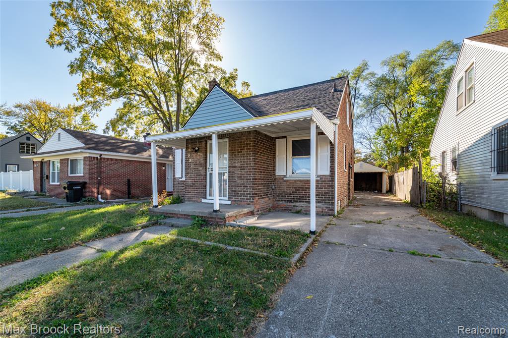 9327 Schaefer Highway, Detroit, MI 48228 — Photo 3