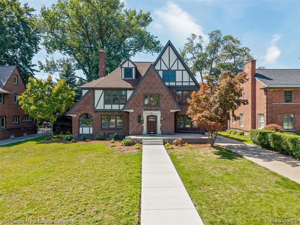 921 Berkshire Road, Grosse Pointe Park, MI 48230 — Photo 45