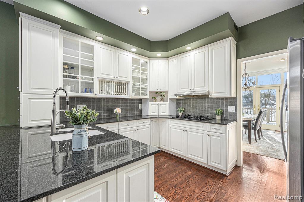 584 Cambridge Way, Bloomfield Hills, MI 48304 — Photo 7