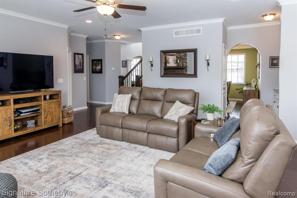 464 Overlook Drive, Oxford, MI 48371 — Photo 16