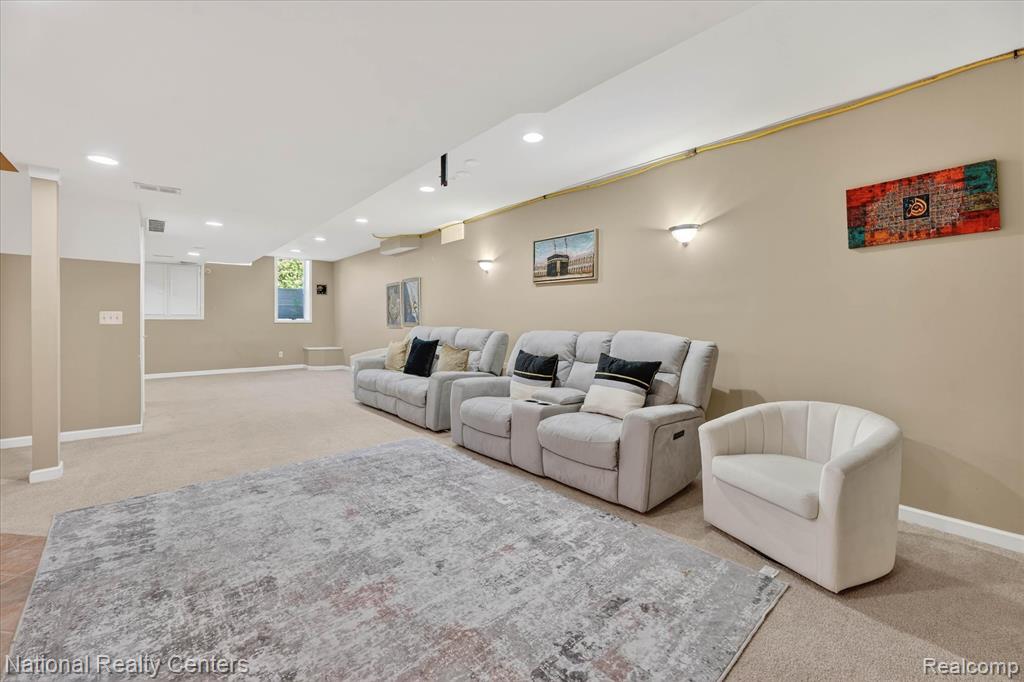 47222 Northgate Court, Canton, MI 48188 — Photo 47