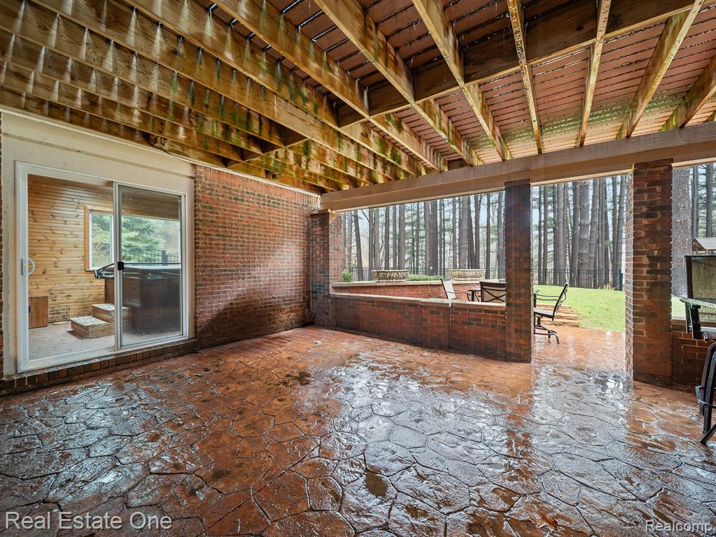 9160 ROGER SCOTT Trail, Brighton, MI 48116 — Photo 35
