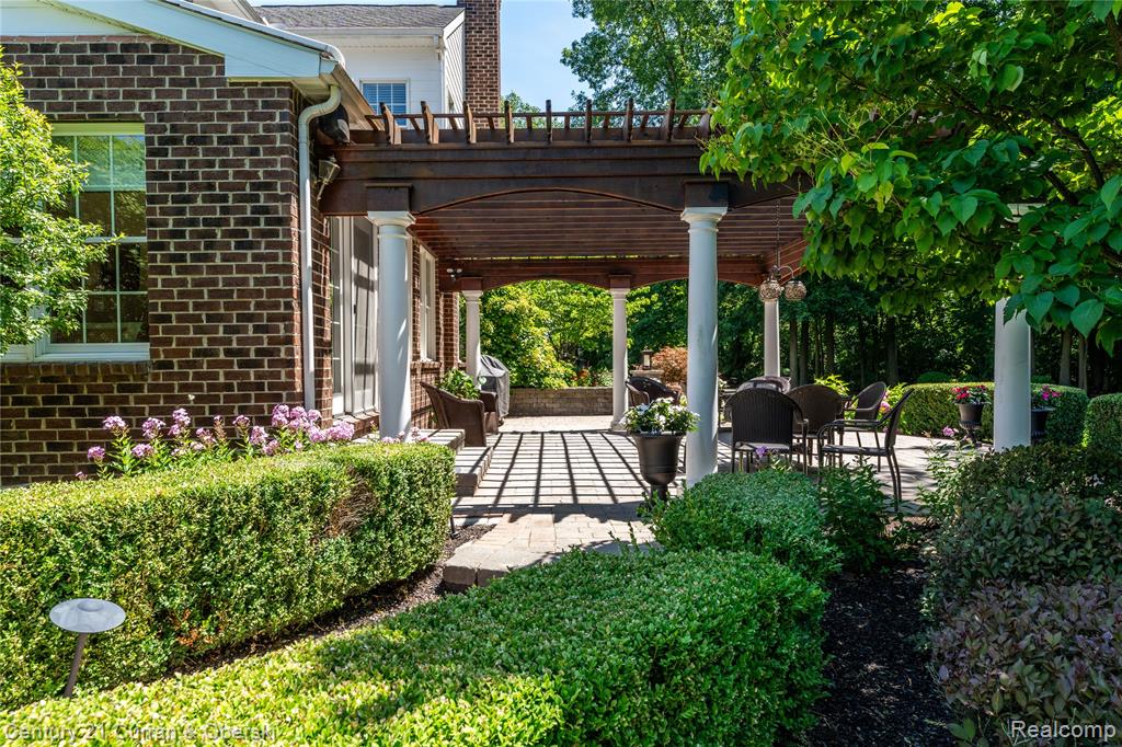 50693 Chesapeake Drive, Novi, MI — Photo 20