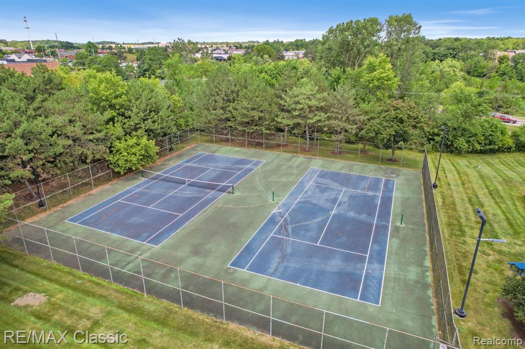 38863 COUNTRY Circle, 88, Farmington Hills, MI 48331 — Photo 27