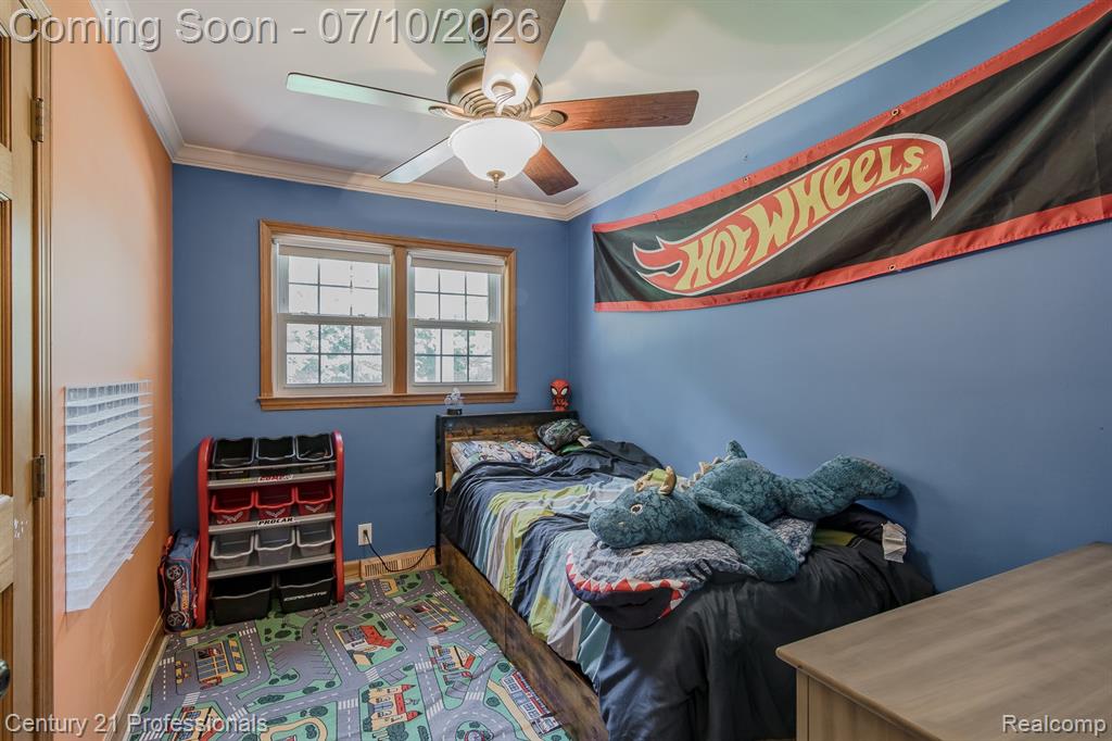 1790 Kent Road, Ortonville, MI 48462 — Photo 9