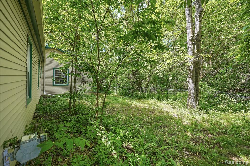 6790 Weyer Road, Imlay City, MI 48444 — Photo 33