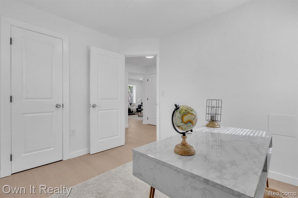 11624 Wayburn Street, Detroit, MI 48224 — Photo 13