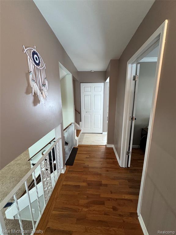 9390 Gale Road, Goodrich Vlg, MI — Photo 27