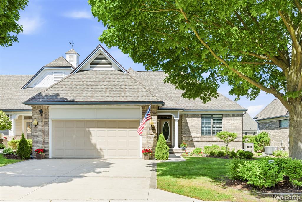 954 Edison Shores Court, Port Huron, MI 48060 — Photo 41