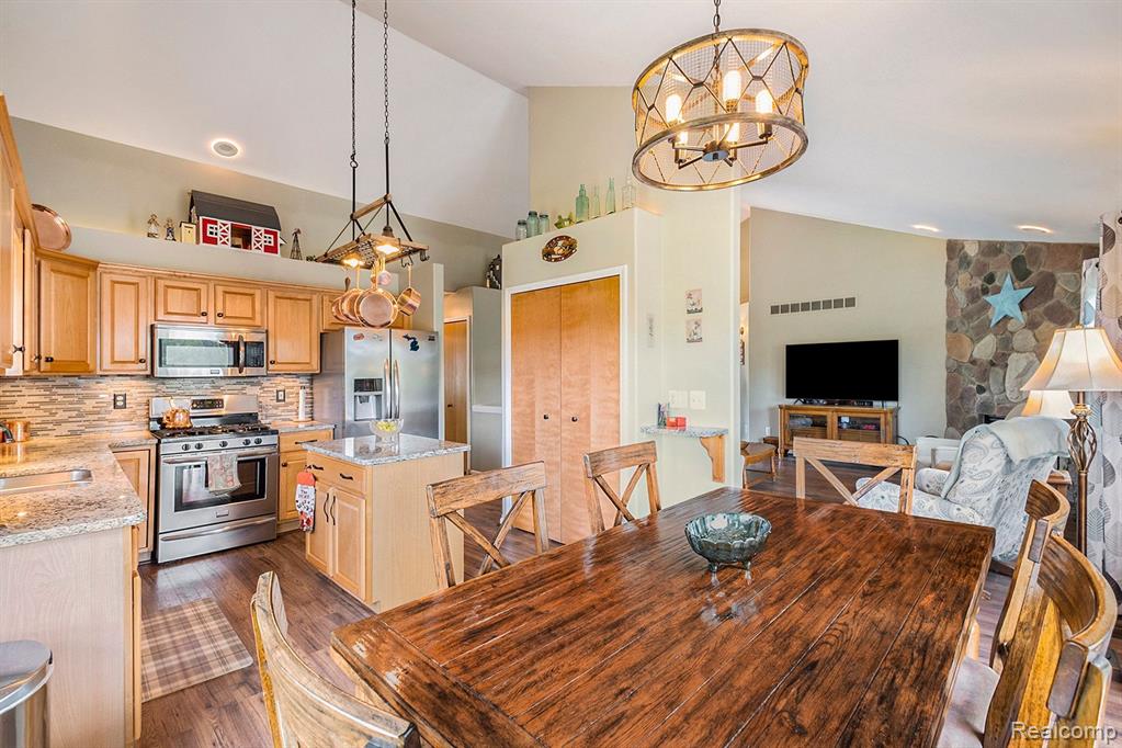 5100 GROVELAND Road, Ortonville, MI 48462 — Photo 8