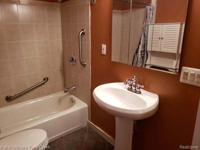 5615 JOHN R Road, Troy, MI 48085 — Photo 20