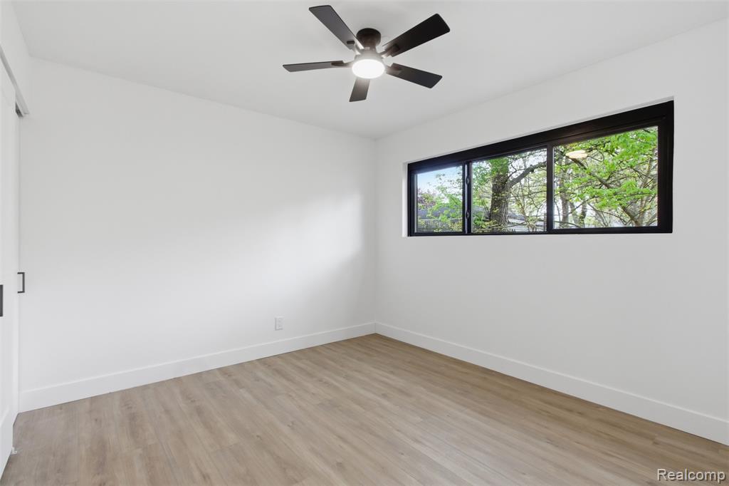 2483 Walce Drive, West Bloomfield, MI 48324 — Photo 15