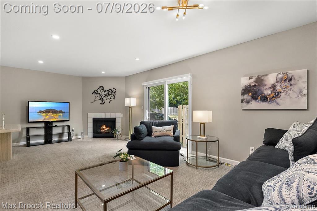 5601 Drake Hollow Drive W, West Bloomfield, MI — Photo 8