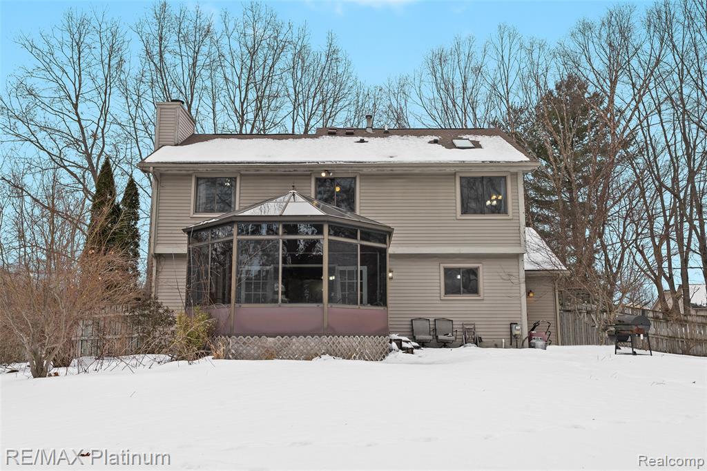 506 Foxfire Drive, Howell, MI 48843 — Photo 6