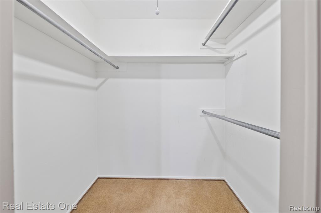 25574 Wilson Drive, Dearborn Heights, MI 48127 — Photo 46