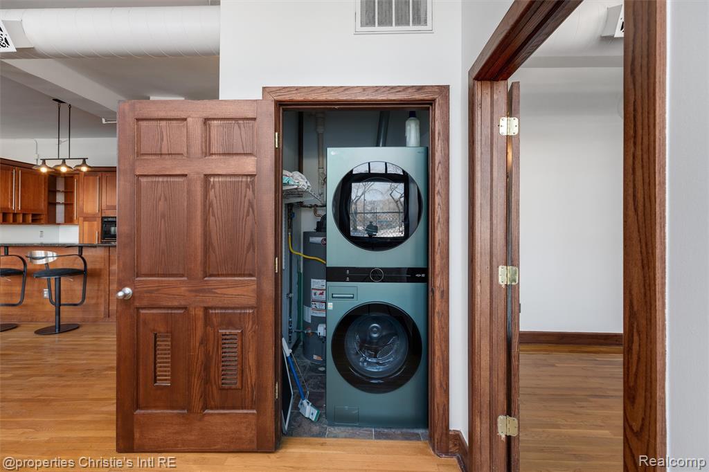 1395 Antietam Avenue, 39, Detroit, MI 48207 — Photo 22