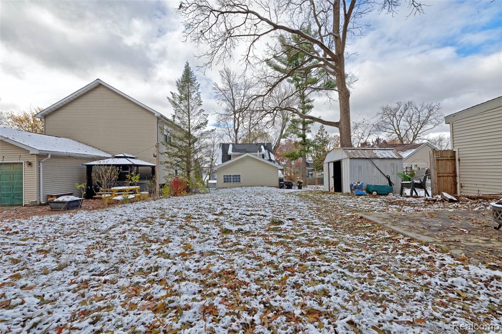 126 N North Shore Drive, Lake Orion, MI 48362 — Photo 50
