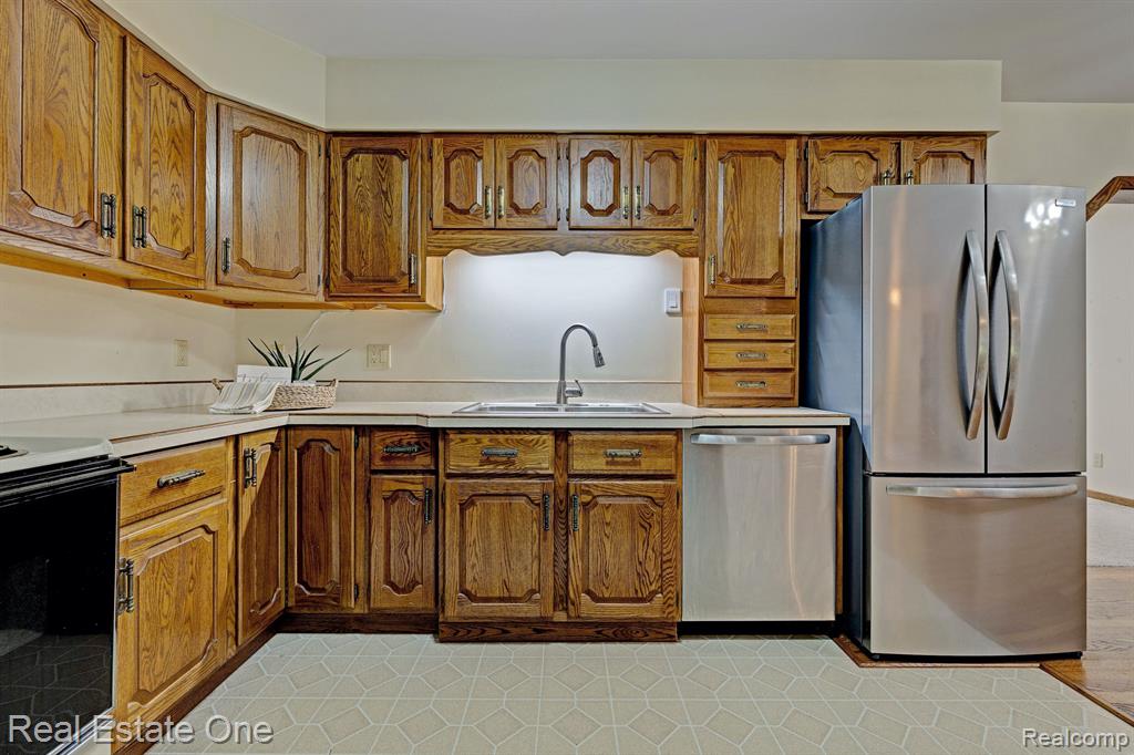 2225 LYNN Road, Sanford, MI 48657 — Photo 39
